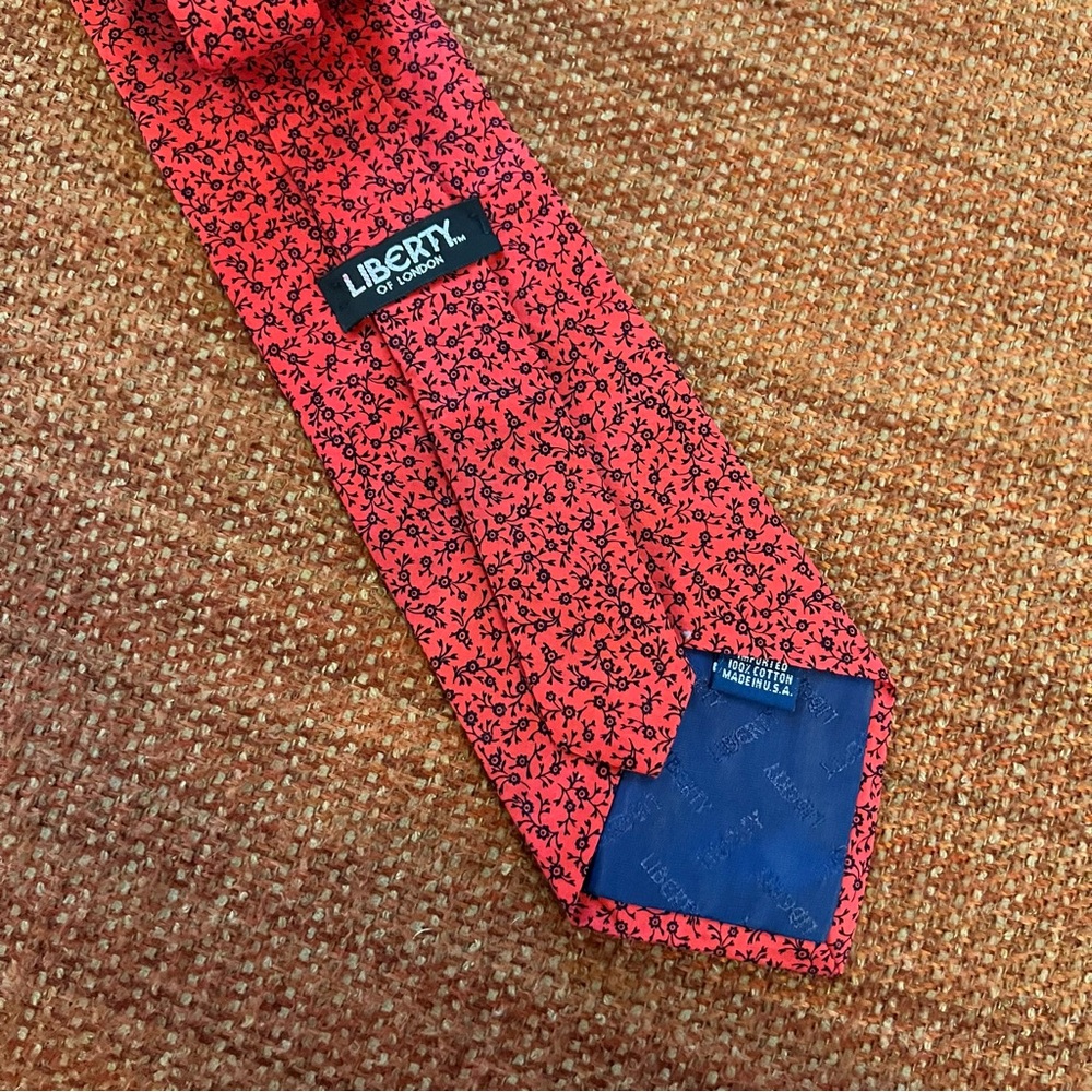 Liberty of London Red Black Floral Patterned Men's Tie 100% Cotton